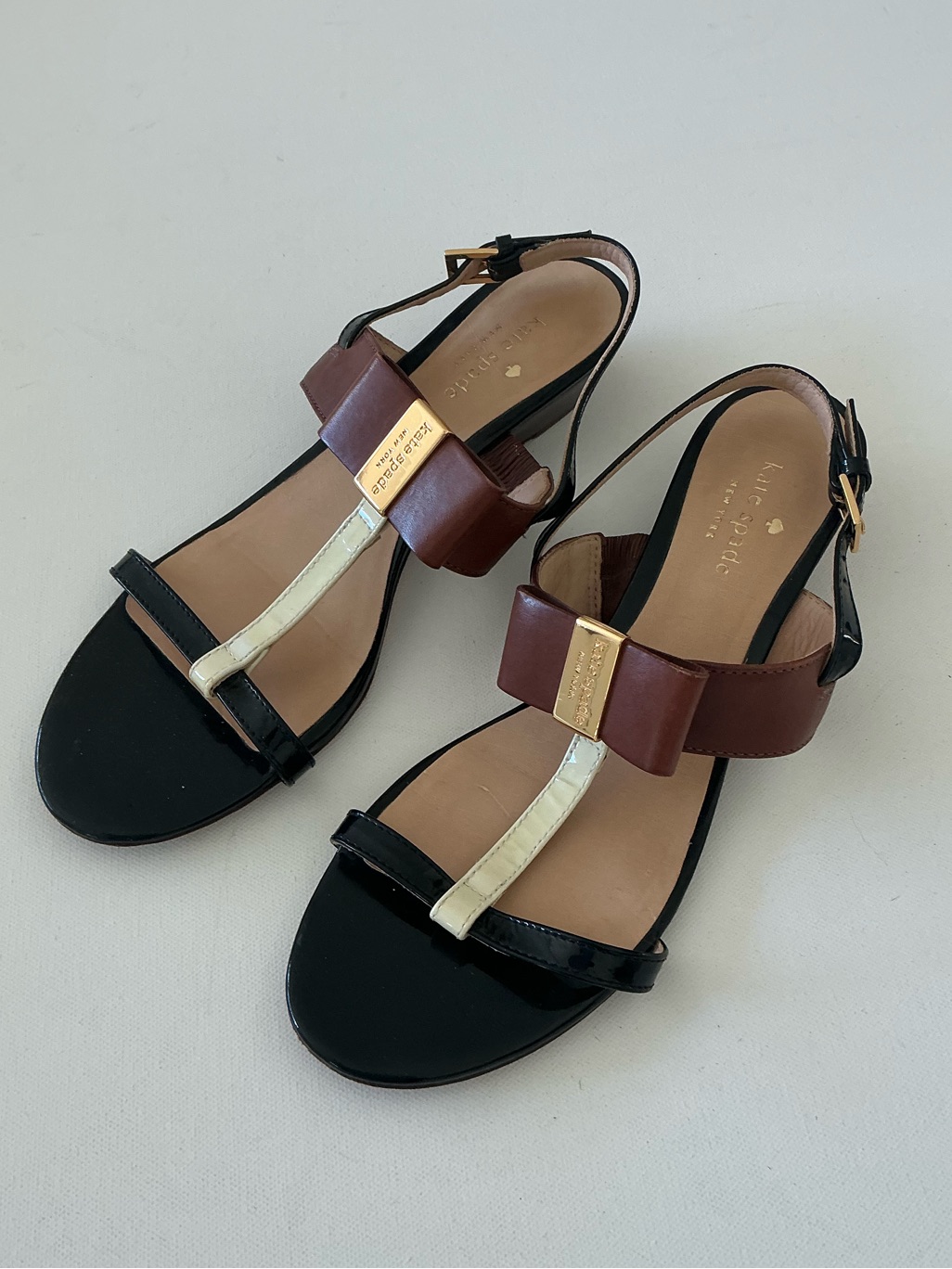Kate Spade New York Tricolor Leather Bow Wedge Sandals Size 8.5